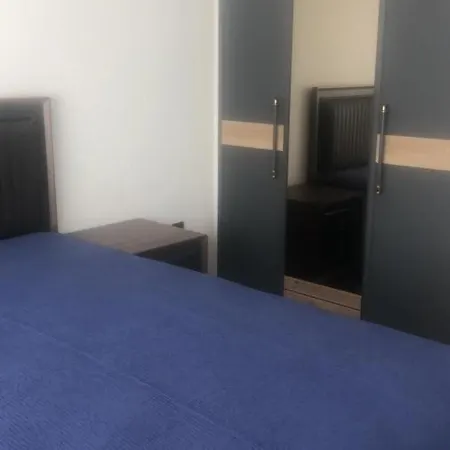3 Bedroom Stone House Wih Shared Pool Apartman *