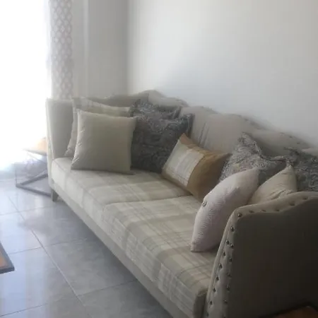 3 Bedroom Stone House Wih Shared Pool *
